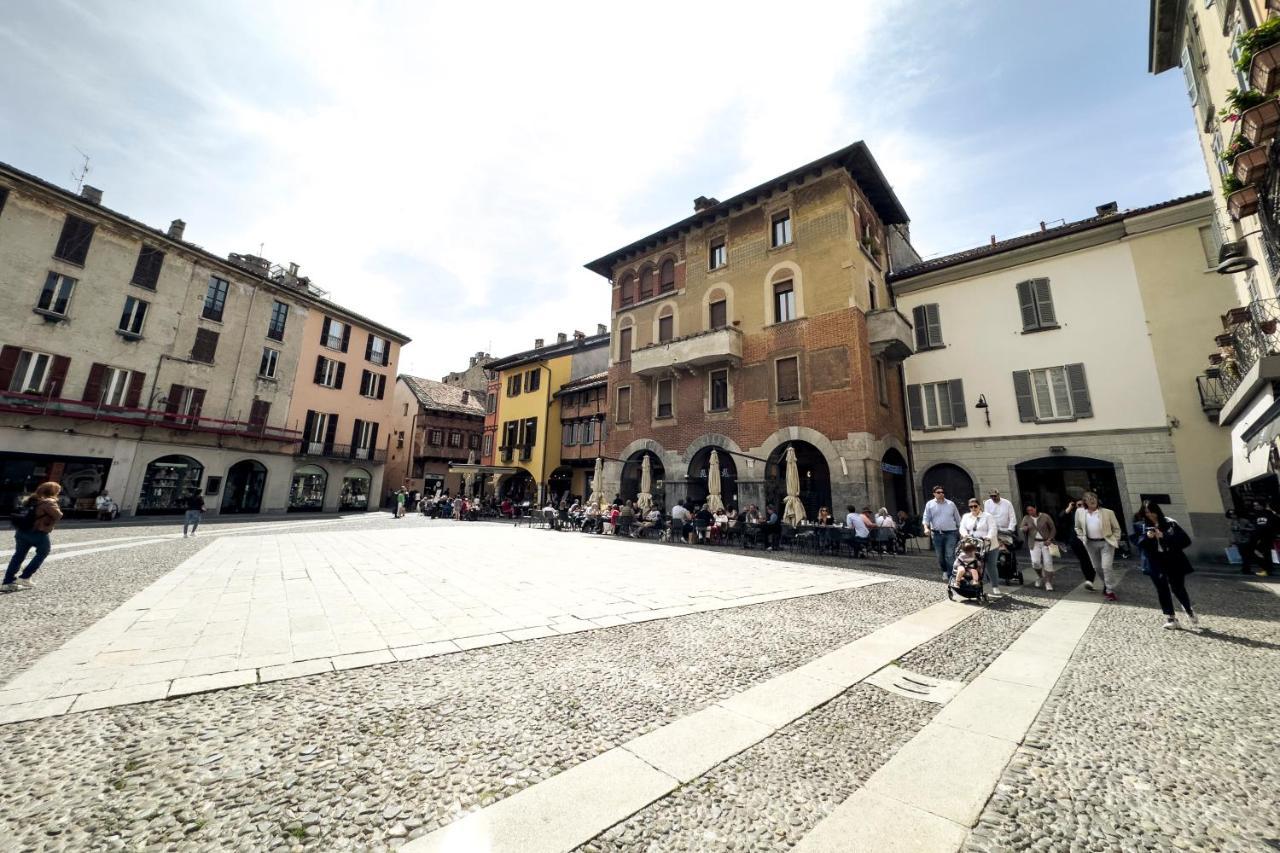 Casa Del Pittore - Elegante Appartamento Del 1200 - Centro Storico Комо Экстерьер фото
